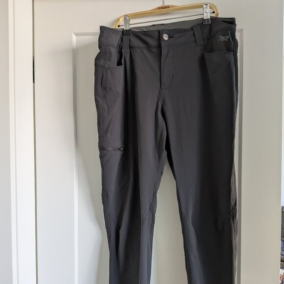 Outdoor Research | Women's "Ferrosi" Waterproof Pants | Size 10 - Picture 1 of 6